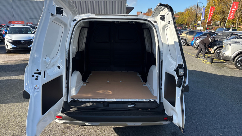 Nissan Townstar L2 Petrol 1.3 Acenta Van Auto